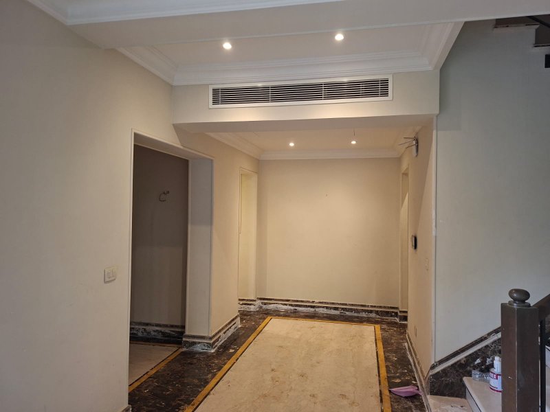 4BR Twin House | Hyde Park | Unfurnished thumbnail
