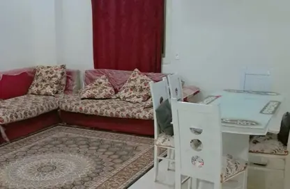 Apartment - 2 Bedrooms - 1 Bathroom for rent in Mohamed Naguib Axis - Abou El Houl - New Cairo City - Cairo