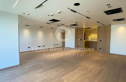 Office Space - Studio - 4 Bathrooms for rent in Mivida - 5th Settlement Compounds - The 5th Settlement - New Cairo City - Cairo