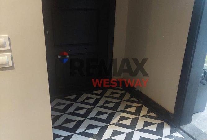 71920185 - Property Image 3