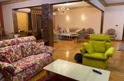 Apartment - 4 Bedrooms - 3 Bathrooms for rent in Cornish El Nile St. - Maadi - Hay El Maadi - Cairo