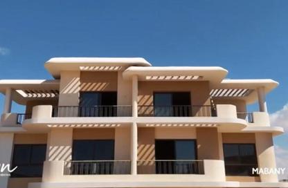 Chalet - 2 Bedrooms - 2 Bathrooms for sale in Koun - Ras Al Hekma - North Coast