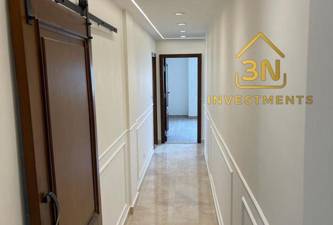 64645404 - Property Main Image