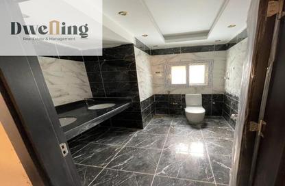 Apartment - 3 Bedrooms - 3 Bathrooms for sale in West Golf Extension - El Katameya Compounds - El Katameya - New Cairo City - Cairo Apartment - 3 Bedrooms - 3 Bathrooms for sale in West Golf Extension - El Katameya Compounds - El Katameya - New Cairo City - Cairo