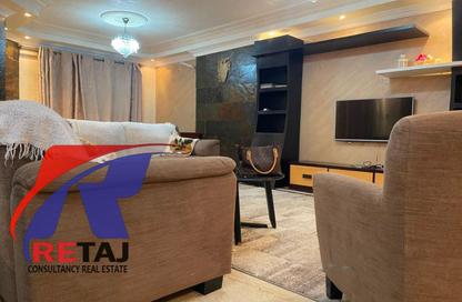 Apartment - 3 Bedrooms - 2 Bathrooms for rent in Al Sahaba Al Keram St. - Al Sefarat District - Nasr City - Cairo
