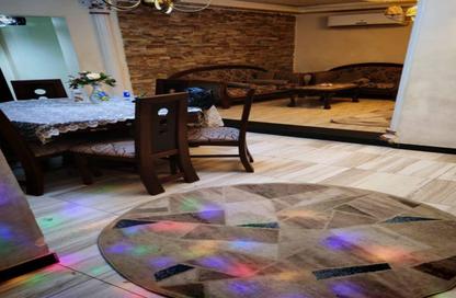 Apartment - 2 Bedrooms - 1 Bathroom for rent in Makram Ebeid St. - 6th Zone - Nasr City - Cairo