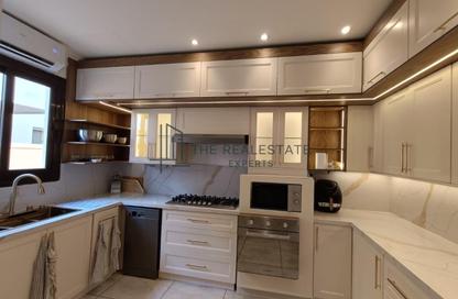 Villa - 5 - 5 for rent in Mivida - 5th Settlement Compounds - The 5th Settlement - New Cairo City - Cairo