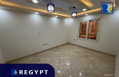 Office Space - Studio - 1 Bathroom for rent in Zahraa Al Maadi St. - Degla - Hay El Maadi - Cairo