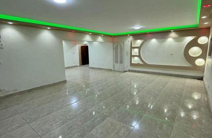 Apartment - 3 Bedrooms - 2 Bathrooms for sale in Zamzam St. - Mohandessin - Giza