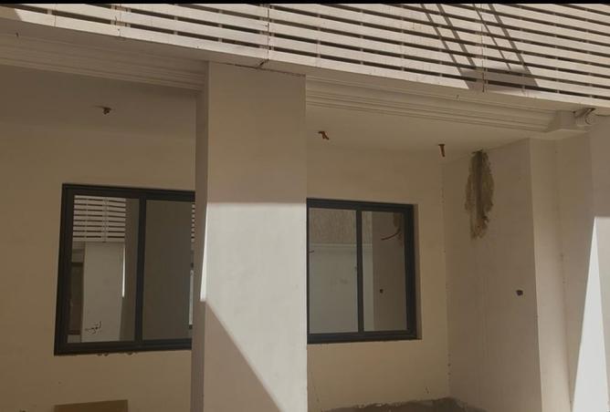 98818118 - صورة العقار 3