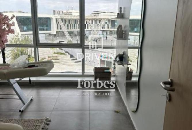 67304467 - Property Image 2