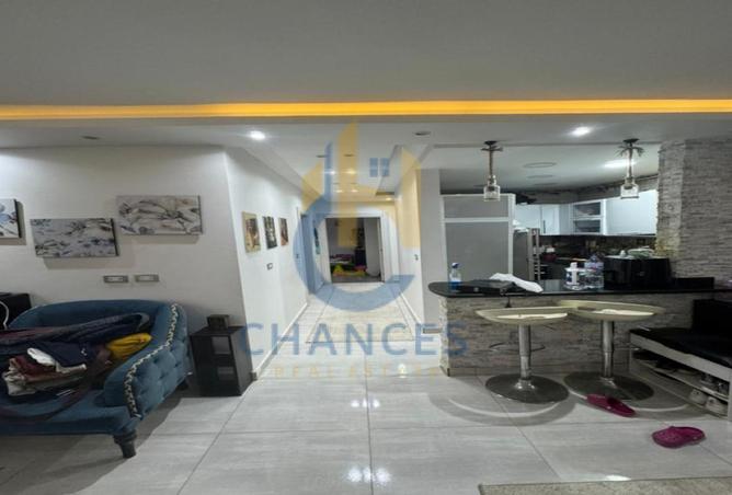 8666888 - Property Image 3