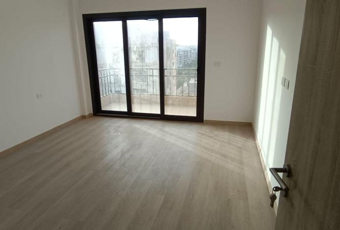 64381998 - صورة العقار 2