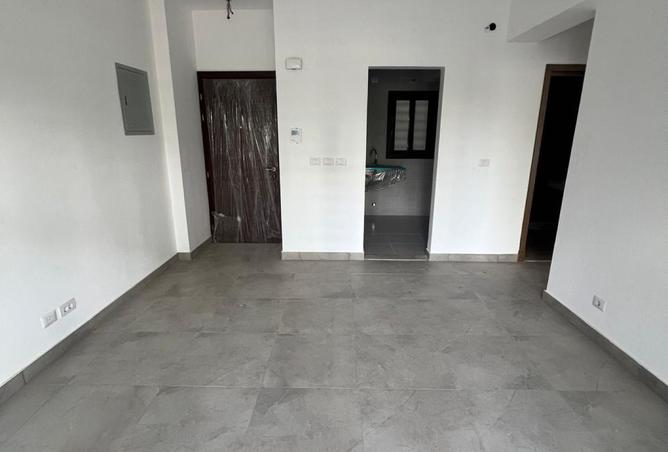 105443022 - Property Image 3