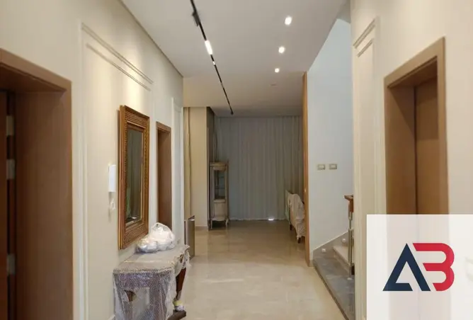 120353759 - Property Image 2