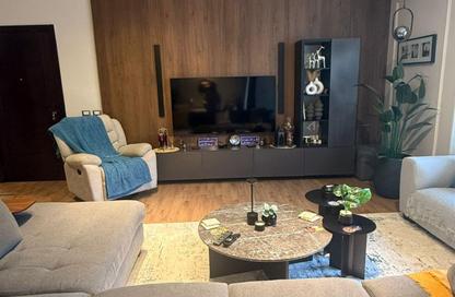 Apartment - 2 Bedrooms - 2 Bathrooms for sale in Palm Hills Village Gate - South Investors Area - New Cairo City - Cairo