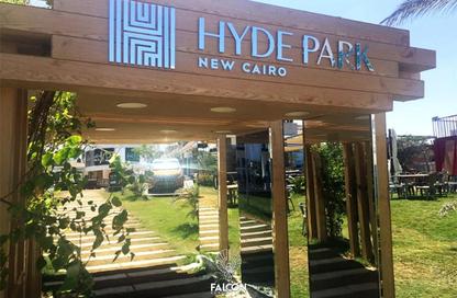 Apartment - 2 Bedrooms - 2 Bathrooms for sale in Garden Residence - Hyde Park - New Cairo City - Cairo