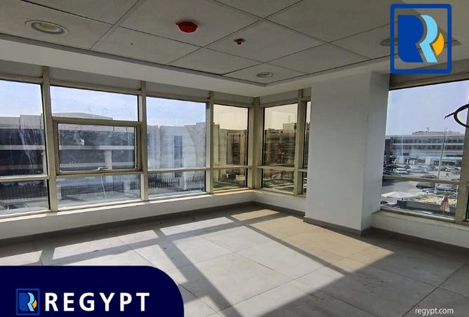 98003219 - Property Main Image