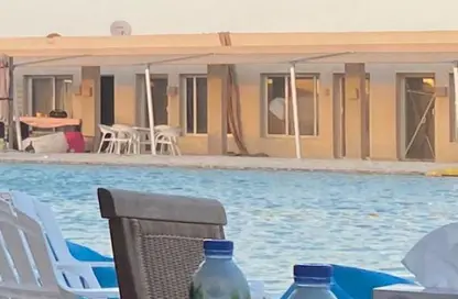 كبينه - غرفة نوم - 1 حمام للايجار في هاسييندا وايت - سيدي عبد الرحمن - الساحل الشمالي