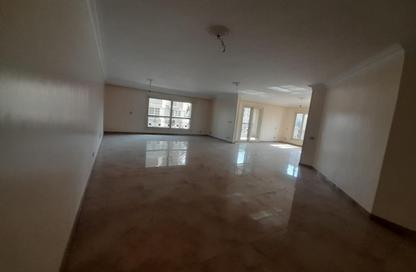 Co-Working Space - Studio - 3 Bathrooms for rent in Amman St. - Dokki - Giza