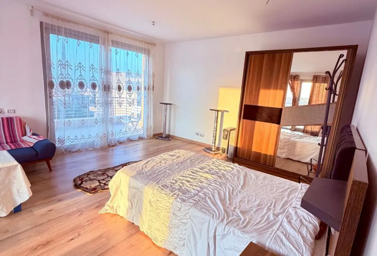 118789141 - Property Main Image