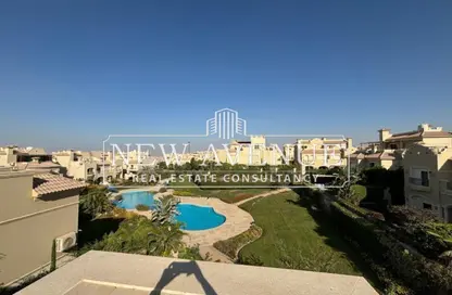 فيلا - 4 غرف نوم - 5 حمامات للبيع في الباتيو - الطريق الدائري - مدينة 6 أكتوبر - الجيزة