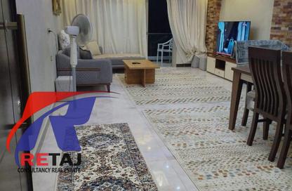 Apartment - 2 Bedrooms - 1 Bathroom for rent in South Teseen St. - The 5th Settlement - New Cairo City - Cairo