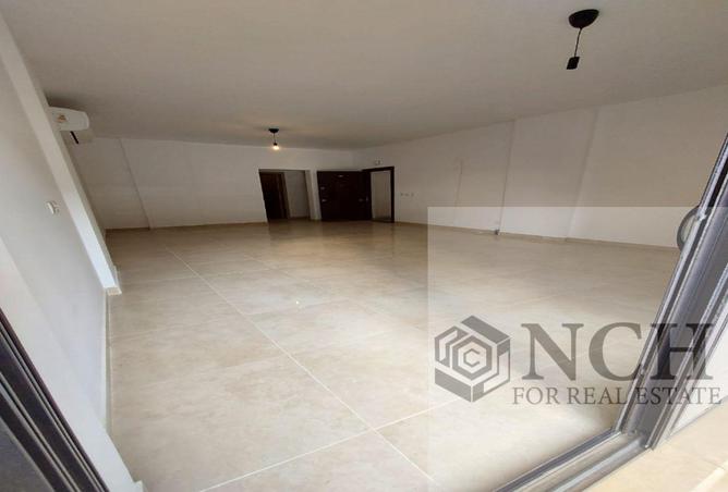 8688483 - صورة العقار 3