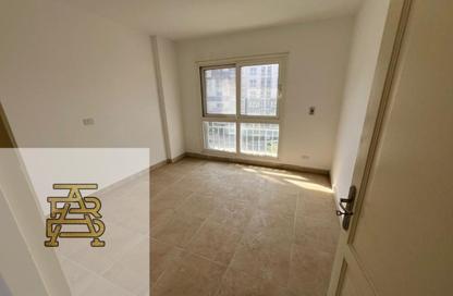 Apartment - 2 Bedrooms - 1 Bathroom for sale in B12 - Madinaty - Cairo
