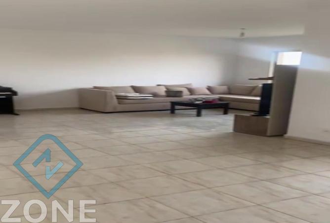 57750777 - Property Image 2