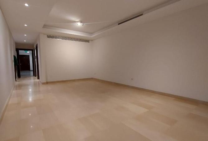 61442204 - Property Main Image