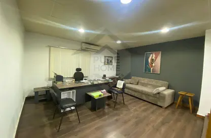 مساحات مكتبية - 2 غرف نوم - 1 حمام للايجار في شارع الفتح - جناكليس - حي شرق - الاسكندرية