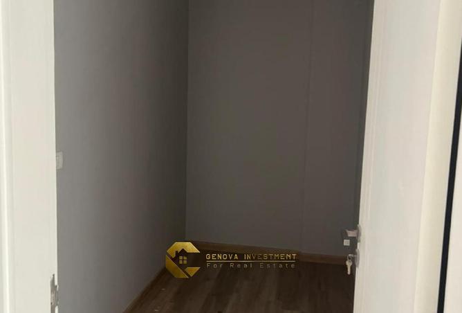 83143281 - صورة العقار 3