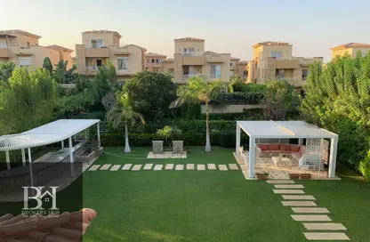 فيلا - 6 غرف نوم - 5 حمامات للبيع في جييرا - الحي الثالث عشر - الشيخ زايد - الجيزة