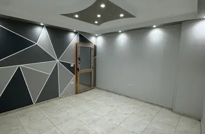 Apartment - 3 Bedrooms - 2 Bathrooms for sale in Al Lebeny Axis - El Mariouteya - Faisal - Hay El Haram - Giza