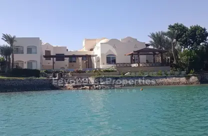 Townhouse - 3 Bedrooms - 4 Bathrooms for sale in Fanadir Bay - El Gouna - Hurghada - Red Sea
