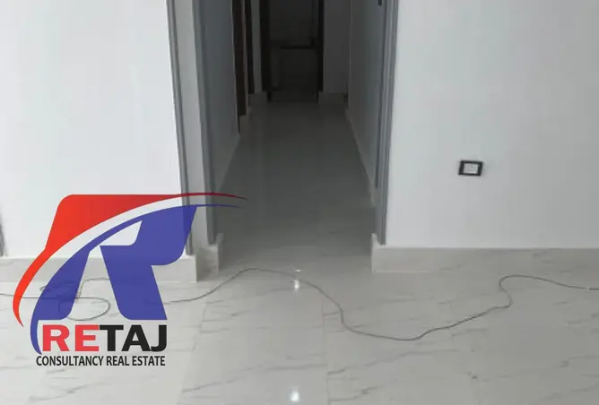8717233 - Property Image 2