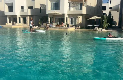 شاليه - غرفة نوم - 2 حمامات للبيع في المصيف - راس الحكمة - الساحل الشمالي شاليه - غرفة نوم - 2 حمامات للبيع في المصيف - راس الحكمة - الساحل الشمالي