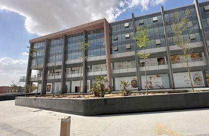 Shop - Studio - 3 for sale in Three Sixty - 5th Settlement Compounds - The 5th Settlement - New Cairo City - Cairo Shop - Studio - 3 for sale in Three Sixty - 5th Settlement Compounds - The 5th Settlement - New Cairo City - Cairo