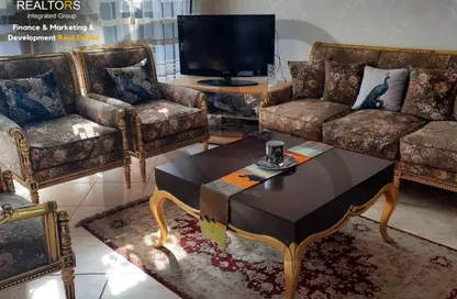 شقة - 2 غرف نوم - 1 حمام للبيع في حدائق المهندسين - الحي الرابع - الشيخ زايد - الجيزة