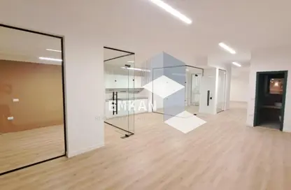 مساحات مكتبية - 6 غرف نوم - 4 حمامات للايجار في شارع 213 - دجلة - حي المعادي - القاهرة