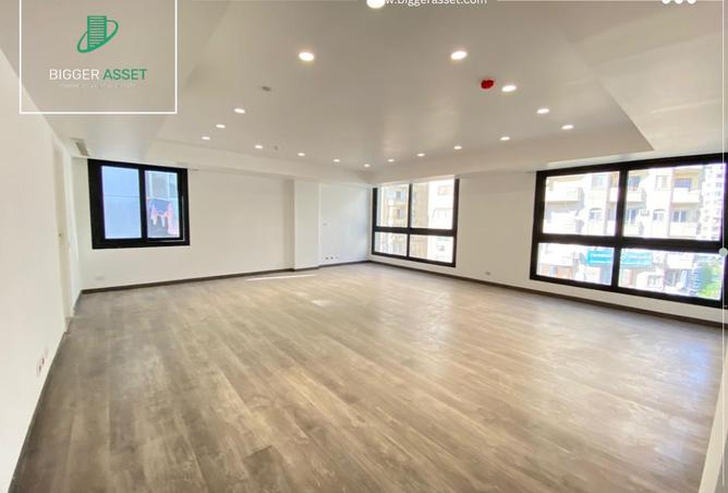 97708215 - Property Image 3