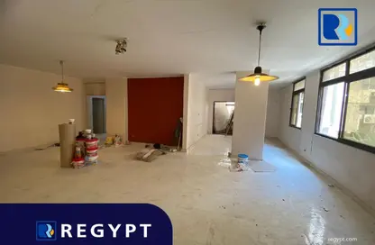 Apartment - 3 Bedrooms - 2 Bathrooms for sale in Street 17 - Maadi - Hay El Maadi - Cairo Apartment - 3 Bedrooms - 2 Bathrooms for sale in Street 17 - Maadi - Hay El Maadi - Cairo