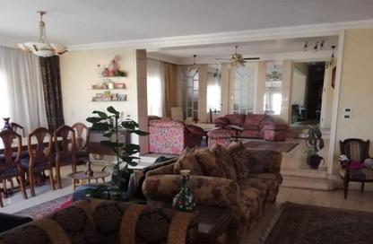 Apartment - 4 Bedrooms - 2 Bathrooms for sale in Hassan Ma'moon St. - 6th Zone - Nasr City - Cairo