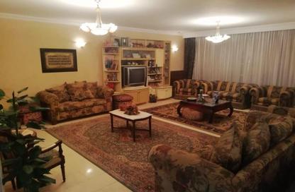 Apartment - 4 Bedrooms - 2 Bathrooms for sale in Hassan Ma'moon St. - 6th Zone - Nasr City - Cairo