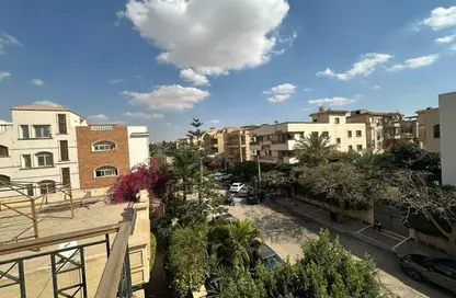 Apartment - 3 Bedrooms - 2 Bathrooms for sale in Street 50 - District 1 - The 5th Settlement - New Cairo City - Cairo