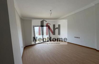 Villa - 5 - 5 for rent in Wesal City - El Shorouk Compounds - Shorouk City - Cairo