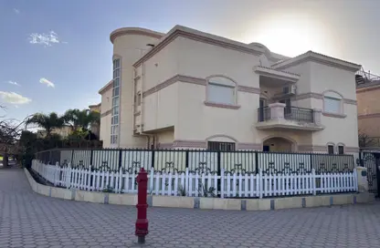 Villa - 6 Bedrooms - 6 Bathrooms for sale in El Rehab Extension - Al Rehab - New Cairo City - Cairo