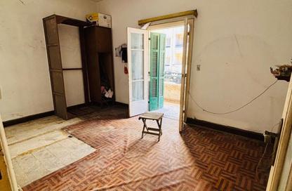 Apartment - 3 - 1 for sale in Port Said St. - Sporting - Hay Sharq - Alexandria
