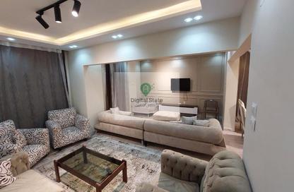 Apartment - 2 Bedrooms - 2 Bathrooms for rent in Nabil Al Wakkad St. - Ard El Golf - Heliopolis - Masr El Gedida - Cairo